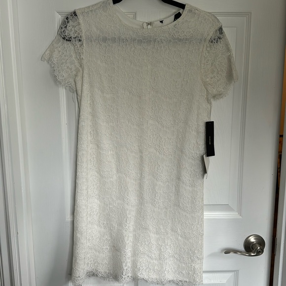 Lulus Dresses & Skirts - Lace dress new with tags xs lulu